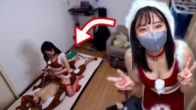 Bạn gái cosplay ông già noel cưỡi ngựa cho tôi phê vãi